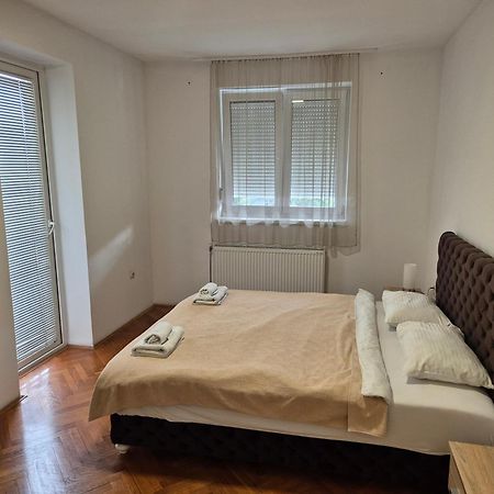 נובי סאד Apartmani Jasmin מראה חיצוני תמונה