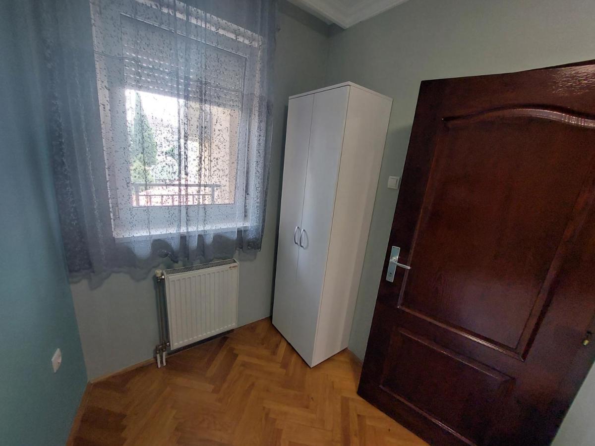 נובי סאד Apartmani Jasmin מראה חיצוני תמונה