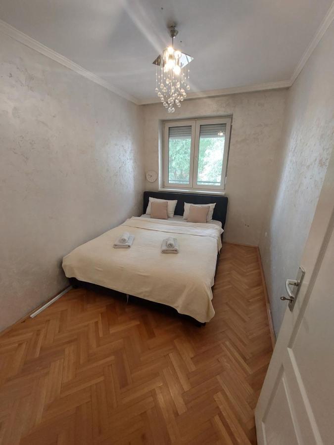 נובי סאד Apartmani Jasmin מראה חיצוני תמונה