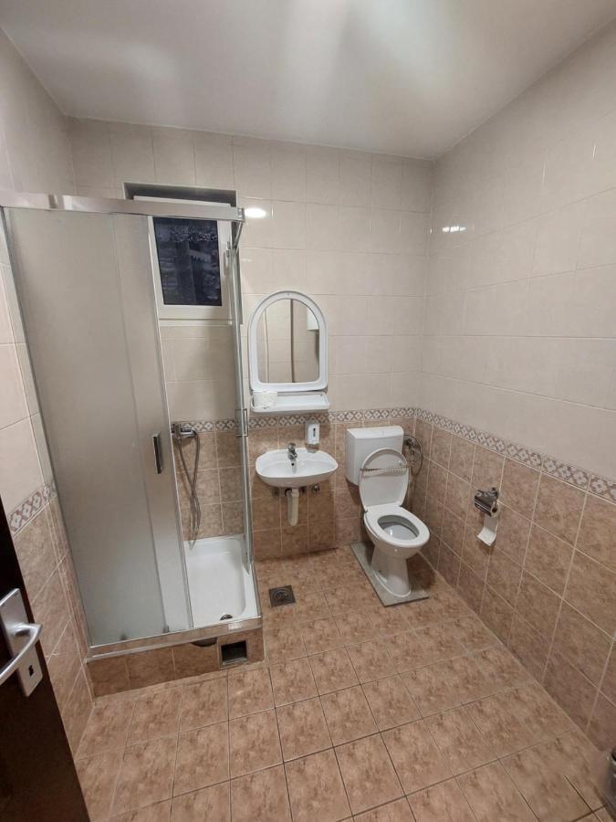 נובי סאד Apartmani Jasmin מראה חיצוני תמונה