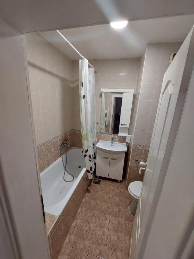 נובי סאד Apartmani Jasmin מראה חיצוני תמונה