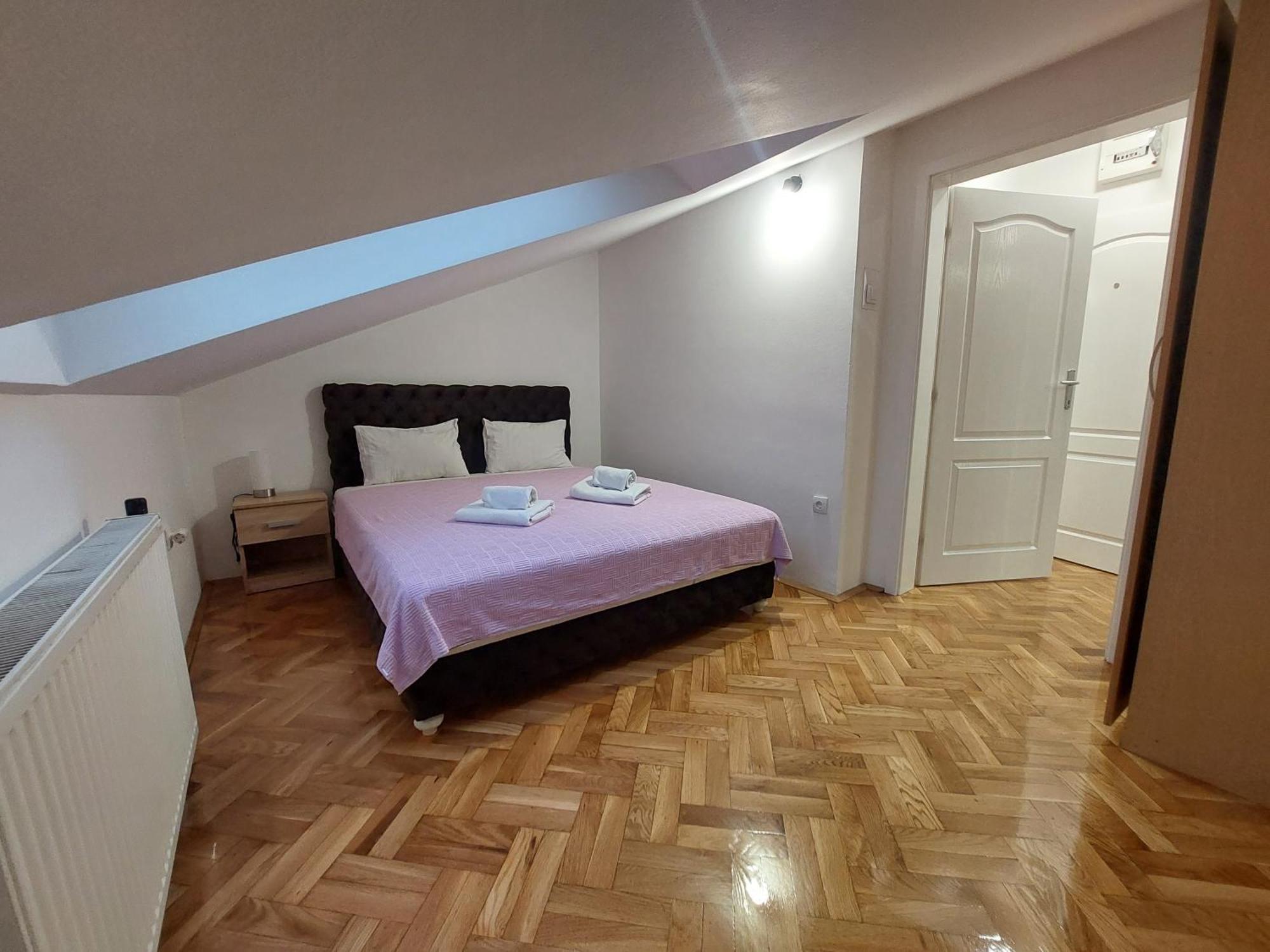 נובי סאד Apartmani Jasmin מראה חיצוני תמונה